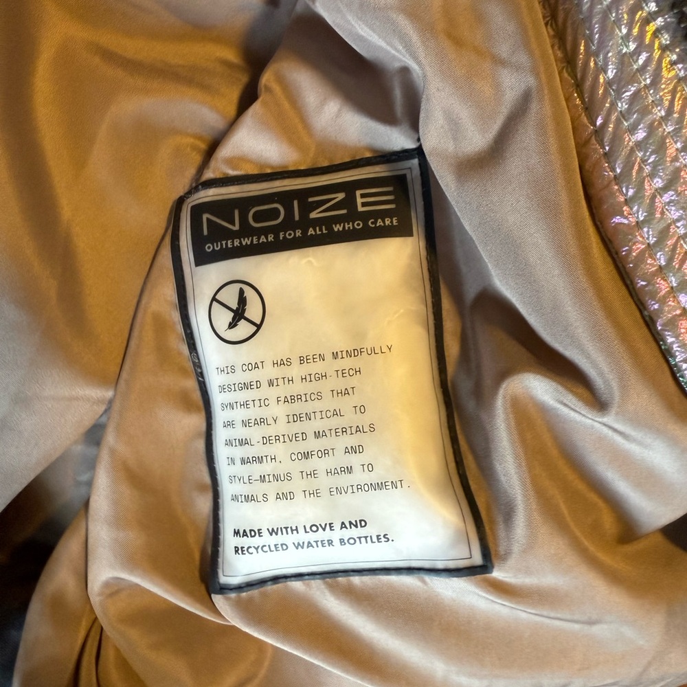 NOIZE champagne hooded and belted puffy jacket Size:M - Picture 9 of 10